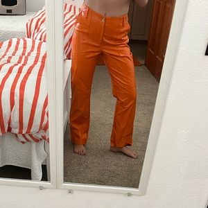 Orange leather pants 🍊😻